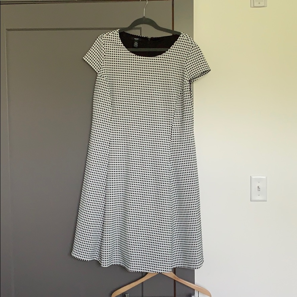 Black and white dress
